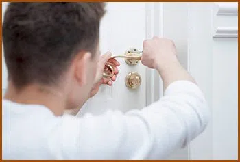Interstate Locksmith Shop Gilbert, AZ 480-527-0145 Interstate Locksmith Shop Gilbert, AZ 480-527-0145 - 14-install-new-lock